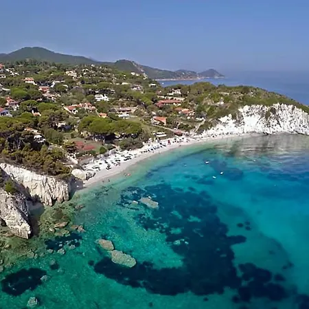 Διαμέρισμα Consumella24 *